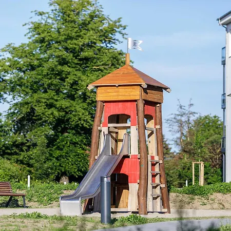 5 Sterne Grosse Strandperle Fuer Ihren Urlaub Zwischen Ostsee Und Bodden * Wustrow (Fischland)